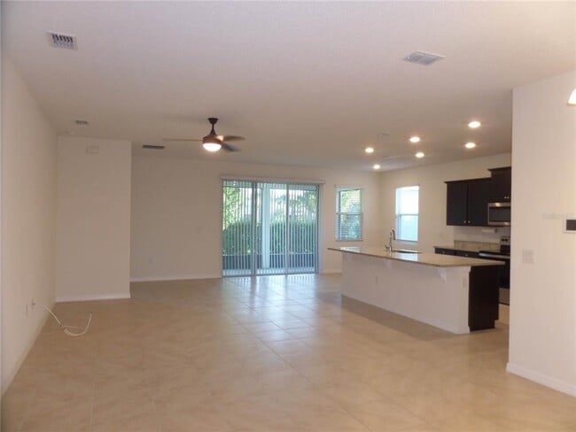 Photo - 5475 Sunshine Dr