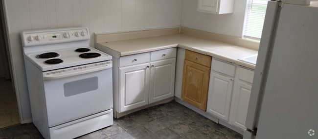 Building Photo - 153 NW Deer Run Gln Rental