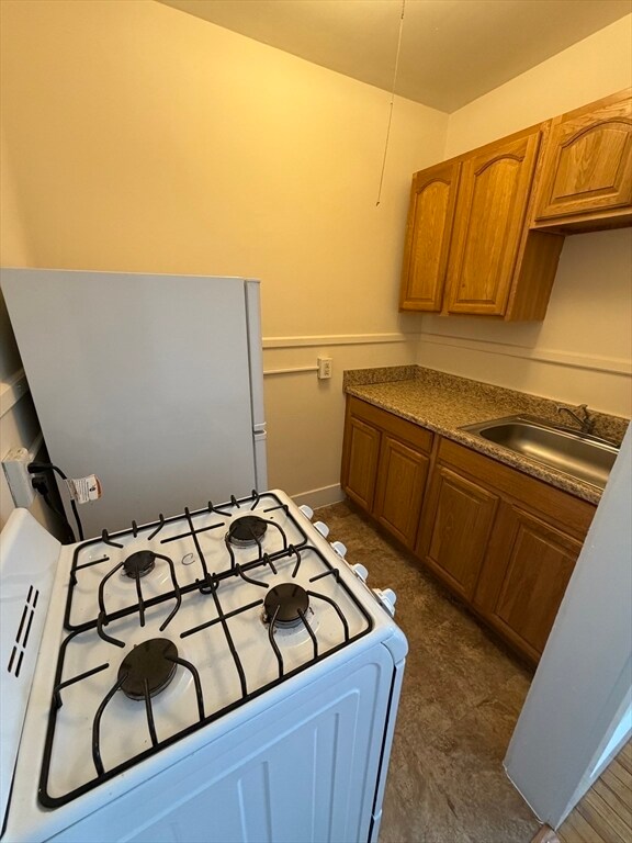 Photo - 12 E Main St Unit 4