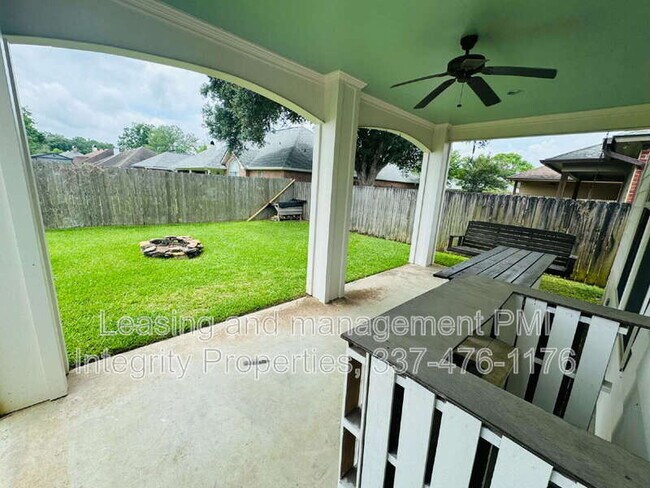 Photo - 303 Barataria Bay Point