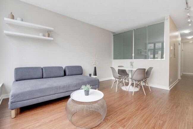 Photo - 444 W 6th Ave Unit ID1051758P