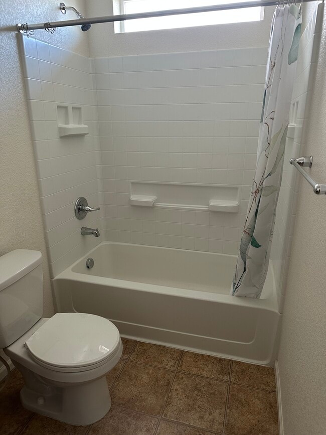 Photo - 9444 Castle Oaks Dr