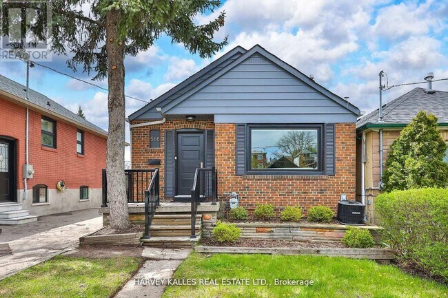 Photo - 568 Northcliffe Blvd