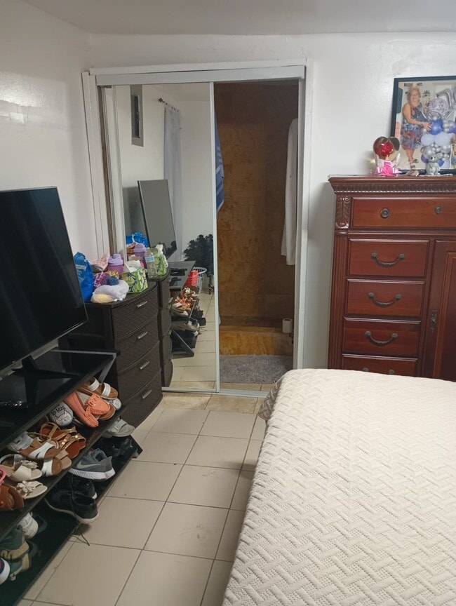 Photo - 2905 E 8th Ave