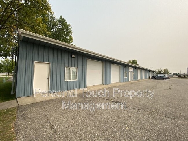 Building Photo - 2615 12th Ave S Rental