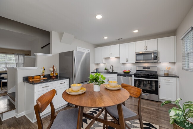 Interior Photo - Avonlea Westside Rental