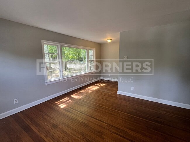 Photo - Lovely 1 Bedroom 1 Bath Home