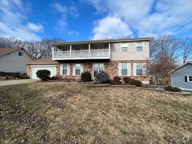 Building Photo - RARE FIND! Rental