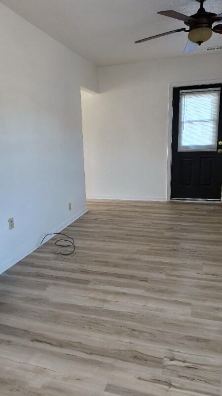 207 E Mechanic St Unit 207 1-2 E. Mechanic St