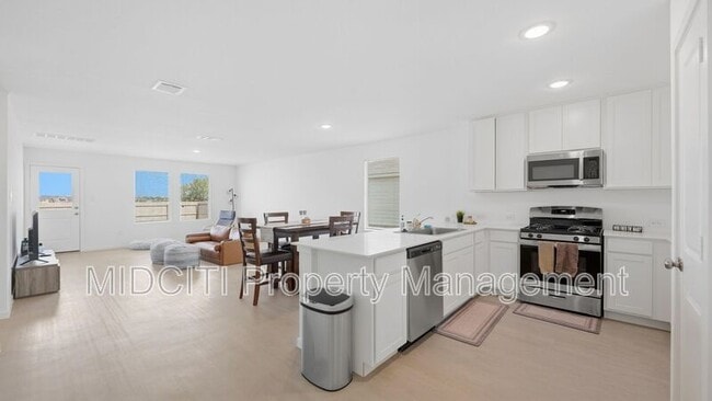 3159 Dispatch Dr