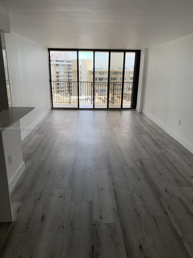 Photo - 1450 Brickell Bay Dr Unit 1506