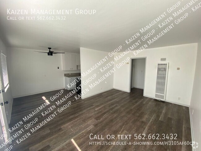 Building Photo - Spacious one bedroom with hardwood floors ... Unit 9 Rental