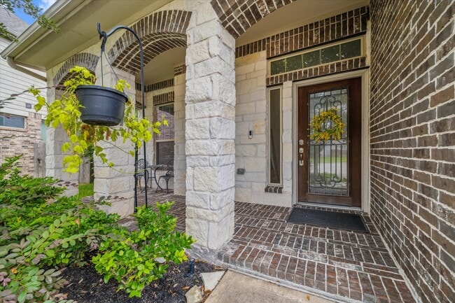 Photo - 1539 Giles Dr