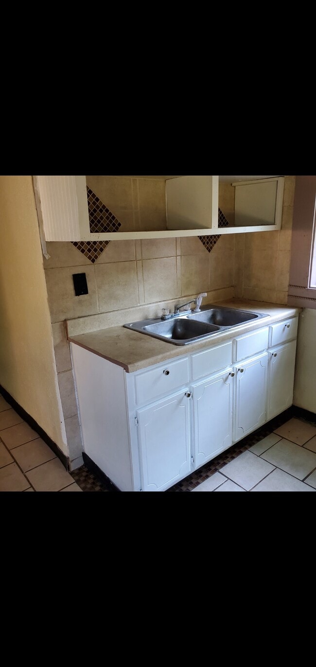 Photo - 1516 N Atlanta Ct