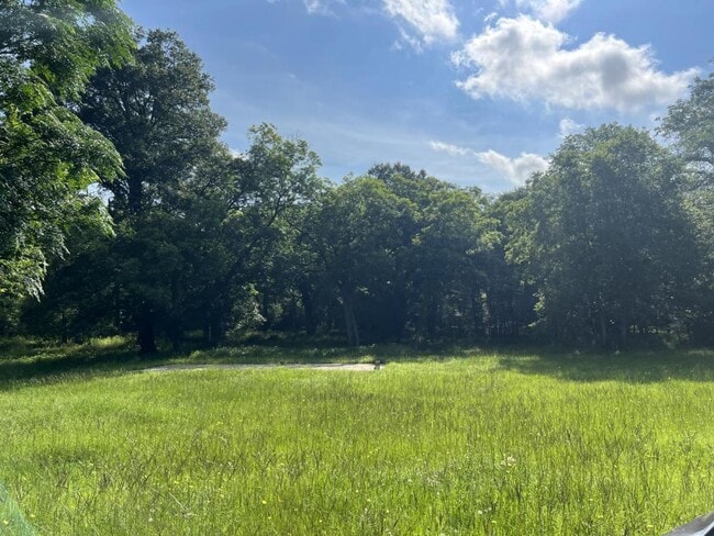 Photo - 313 N Berry Ridge