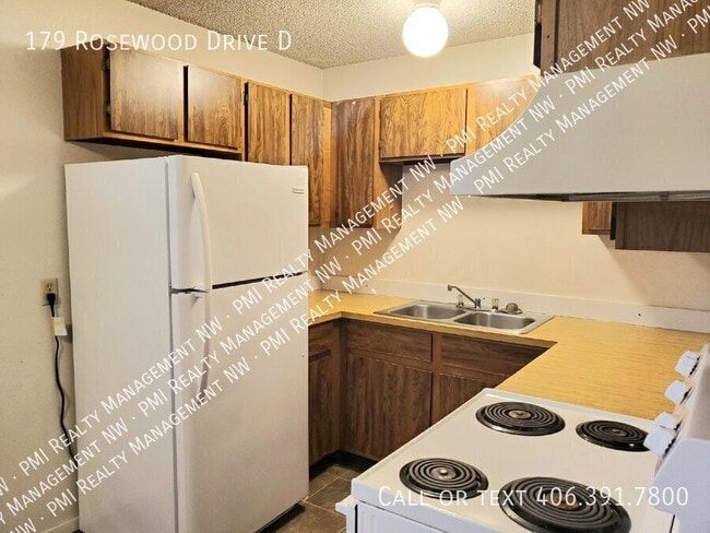 Photo - 179 Rosewood Dr