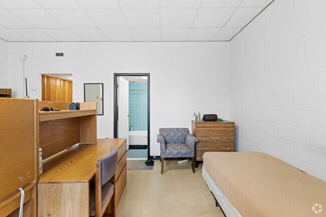 Double, 1BA - 299SF - Bedroom