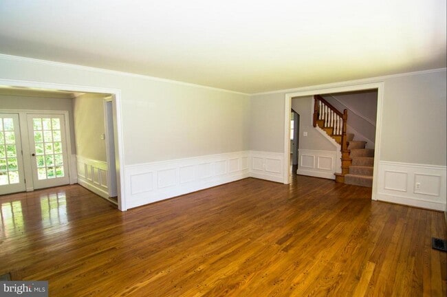 Photo - 6638 Holland St