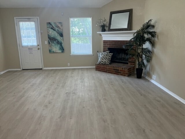 Photo - TOTALLY UPDATED & Spacious 4/2/2 in Fort Worth