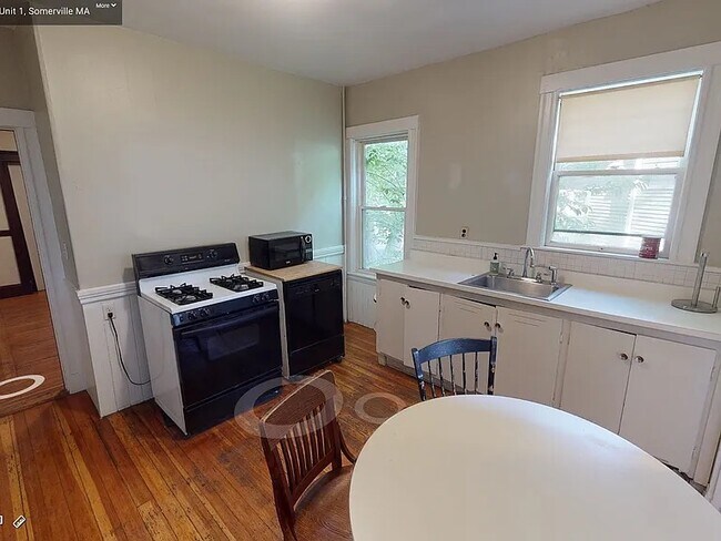 Photo - 24-1 Dearborn Rd Unidad 1