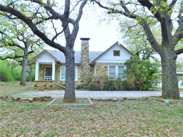 Building Photo - 2001 James St