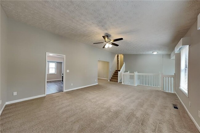 Photo - 2291 Carousel Ct