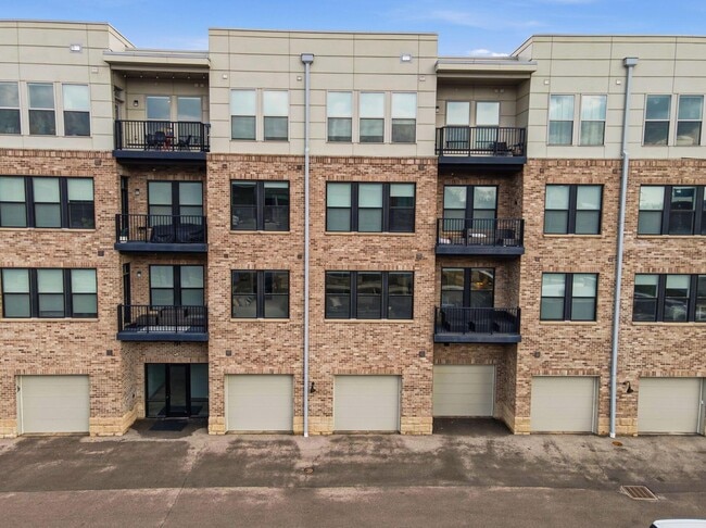 Photo - 751 N 6th St Unit 205
