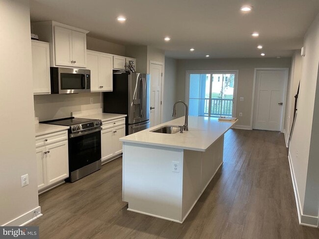 Photo - 4317 Southerby Dr