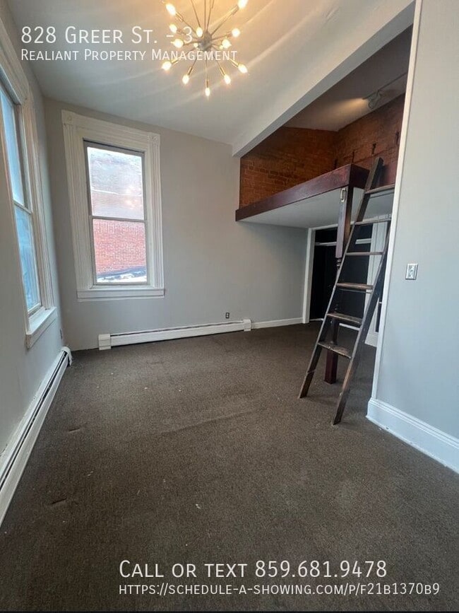 Photo - 828 Greer St Unit 3