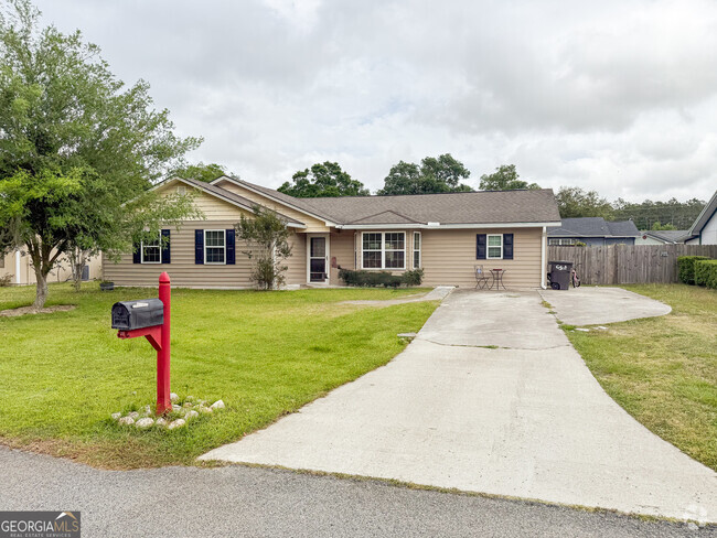 Building Photo - 702 Westgate Cir Rental