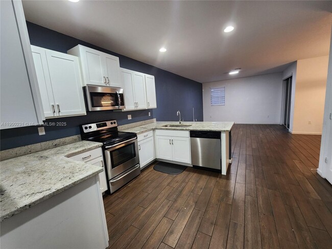 Photo - 1421 SE 24th Terrace