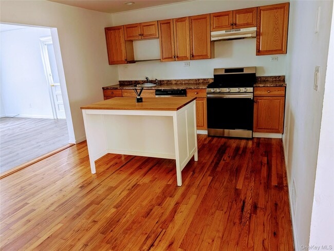 Photo - 107 Morton Blvd