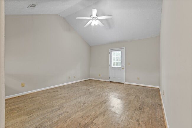 Photo - 1986 Over Look Ct