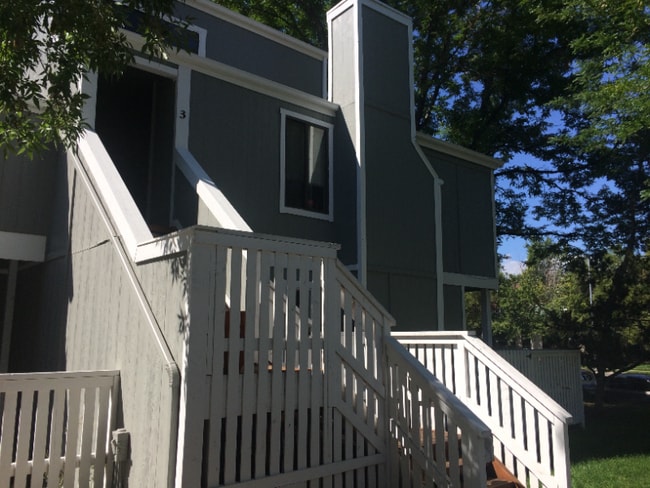 Building Photo - 1160 S Monaco St Pkwy Rental