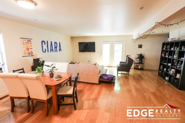 Photo - 42 Raymond St Unidad 1