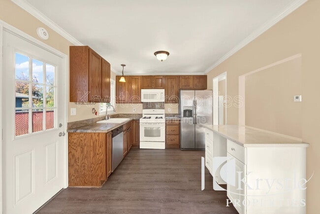 Photo - 342 Los Altos Pl