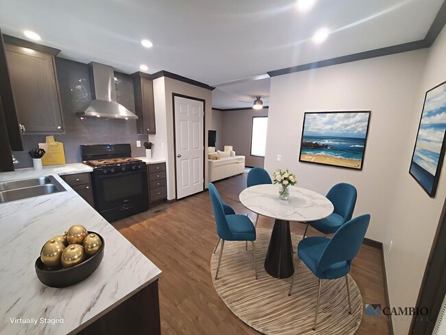 Building Photo - 6 Swallow Ct