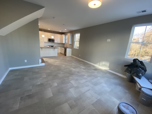 Photo - 2120 Herman St