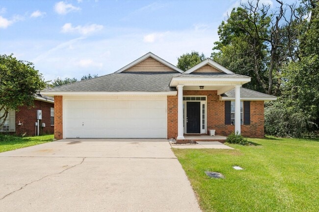Updated 4-Bedroom Home with Fenced Yard, 2... - Updated 4-Bedroom Home with Fenced Yard, 2...
