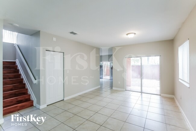 3432 NE 3rd Dr