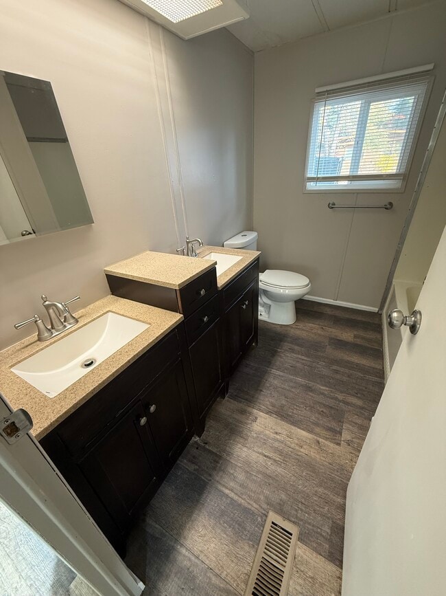 Photo - 4303 E Wintergreen Rd