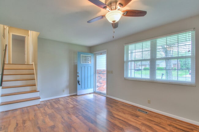 Photo - 119 Flintlock Dr