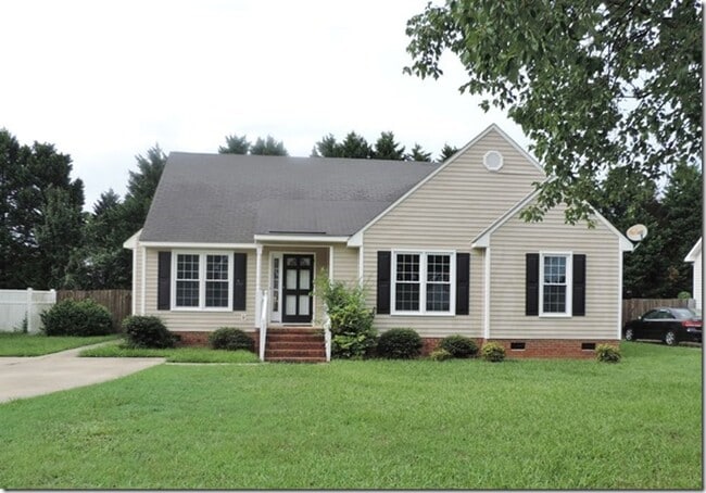 Building Photo - 3509 Appleberry Ct NW Rental