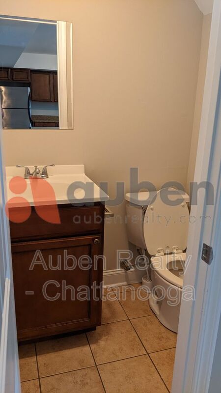 Photo - 3913 Bowman Ln