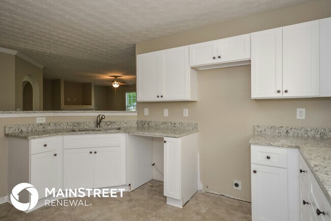 Photo - 7641 Garnet Dr