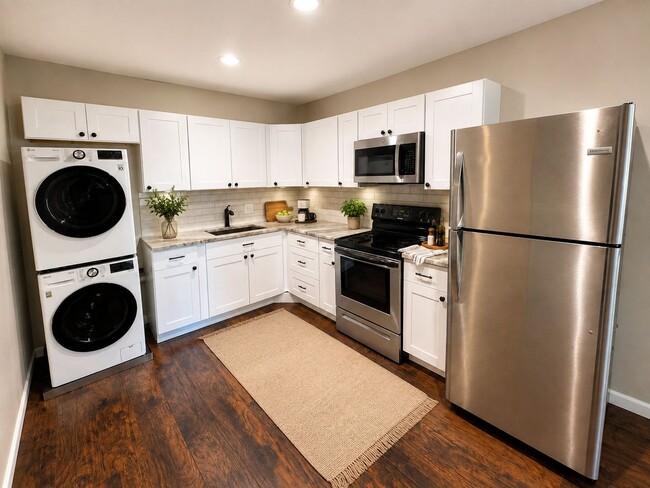 Photo - 1230 Liberte Ct