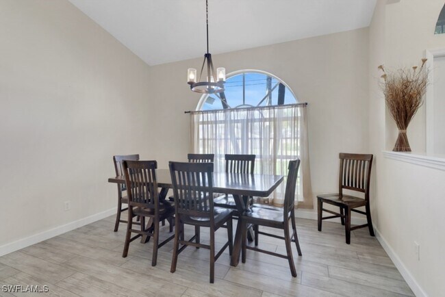 Photo - 138 SE 30th Terrace