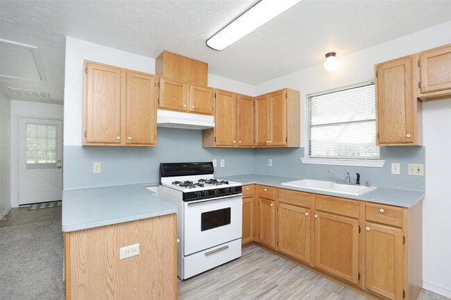 Building Photo - 18419 Buddy Riley Blvd