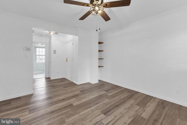 Photo - 1301 E Abingdon Dr Unidad 2