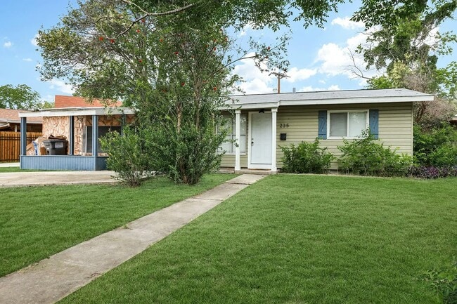 235 Saratoga Dr